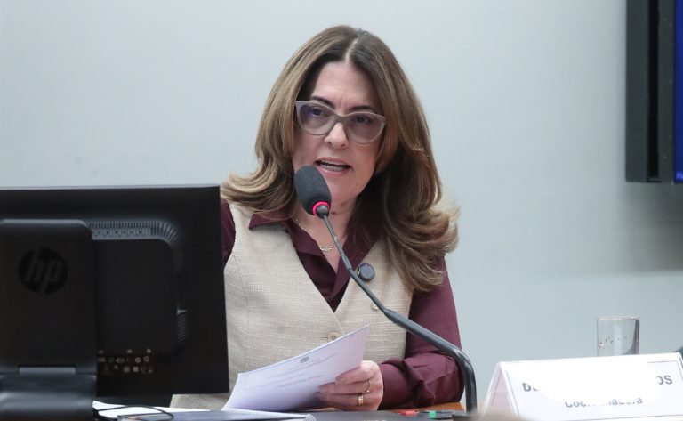 Instalação dos trabalhos. Dep. Rogéria Santos (REPUBLICANOS - BA)