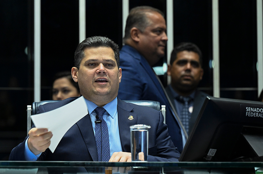 Davi celebra avanço histórico no licenciamento para explorar Foz do Amazonas