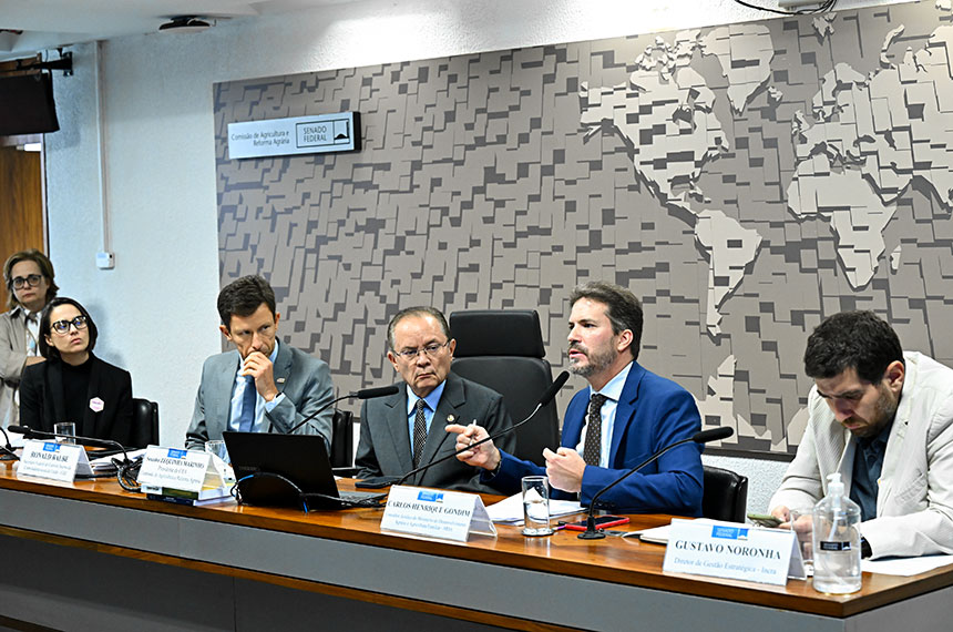 Debate na CRA aponta falhas na reforma agrária; governo defende avanços