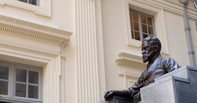 Morre a acadêmica e escritora Cleonice Berardinelli, aos 106 anos