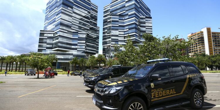 PF leiloa bens imóveis apreendidos em operação contra fraude ao INSS