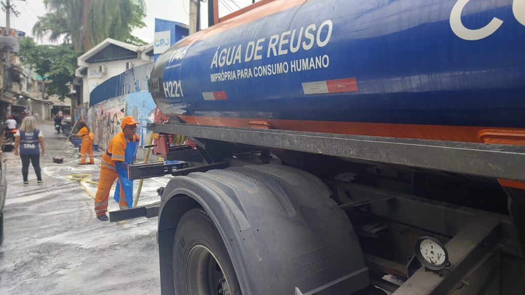 Prefeitura realiza nova ação especial de limpeza no Jacarezinho