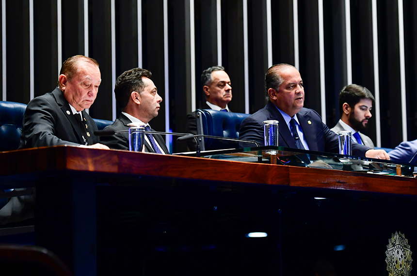 Programa Calha Norte transforma a vida de brasileiros, dizem debatedores