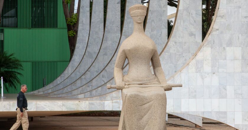 Lewandowski mantém no STF acusação de extorsão contra Moro e Deltan