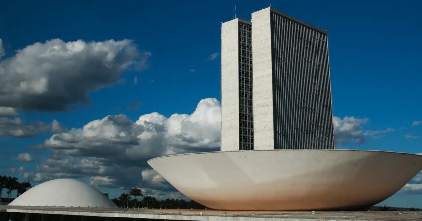 Relatórios do Orçamento de 2023 serão analisados na CMO nesta semana