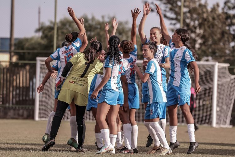 Segunda etapa da fase final do Paraná Bom de Bola terá duas equipes londrinenses