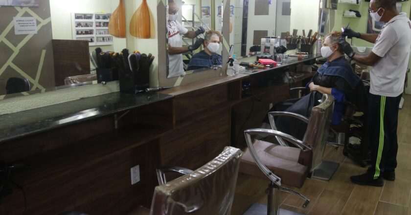 Pequeñas empresas acaparan el 85% de las contrataciones en febrero