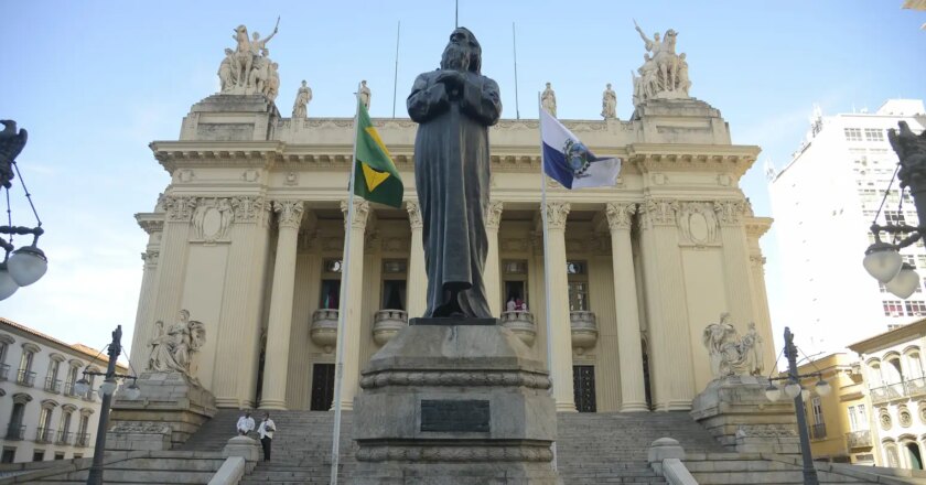 Sede histórica da Alerj reabre para visitação popular gratuita