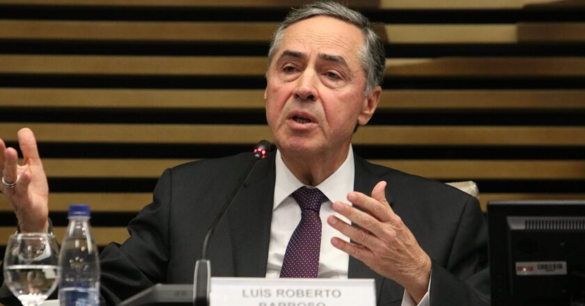 Barroso: decisão do STF pode beneficiar condenado por porte de maconha