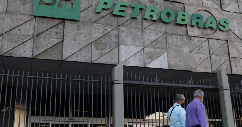 El beneficio neto de Petrobras creció un 77% en un año