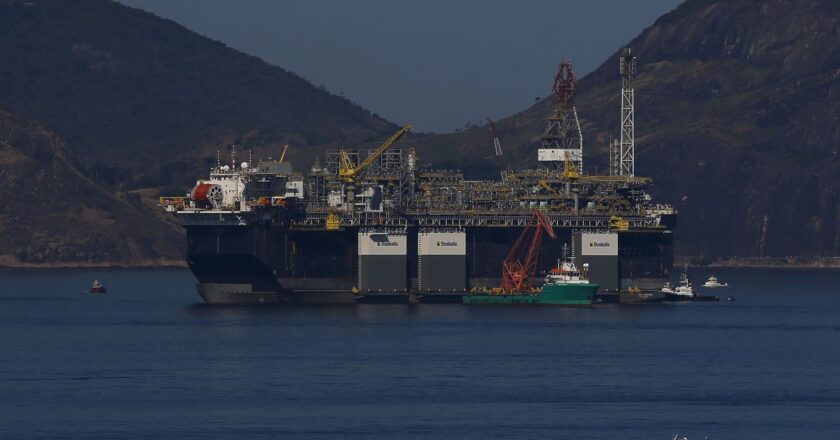 Opep: produção de petróleo cai no Brasil; projeção é de crescimento