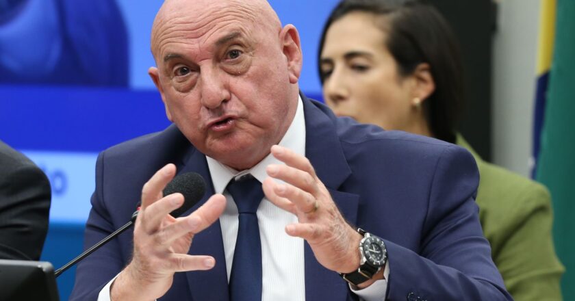 Gonçalves Dias, ex-GSI, diz não ter recebido relatório de ações do MST