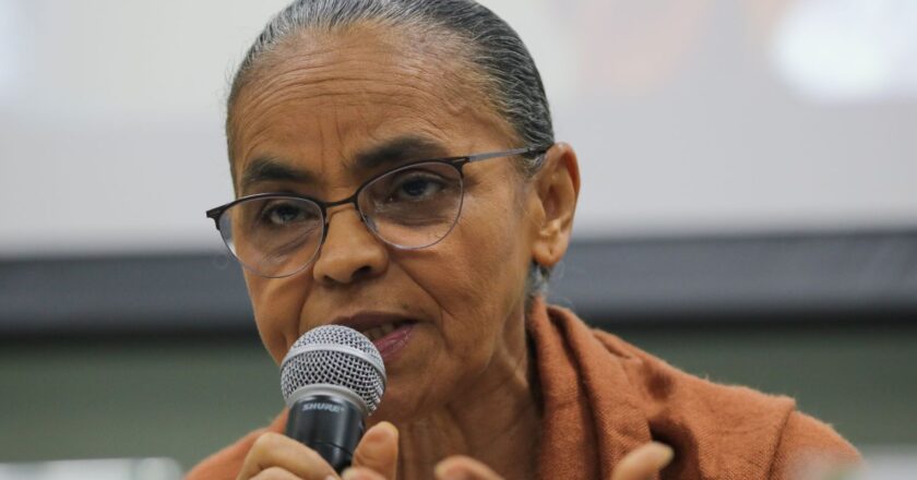 Ninguém pode impor sua vontade, diz Marina sobre desmatamento zero