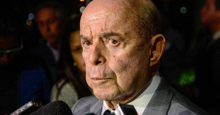 Aos 88 anos, morre Francisco Dornelles, ex-governador do RJ