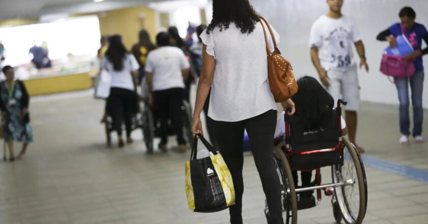 ONG pede que plano para pessoas com deficiência foque em independência