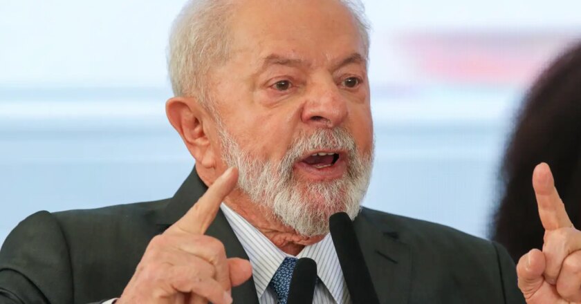 Desoneração da folha deve beneficiar trabalhadores, defende Lula