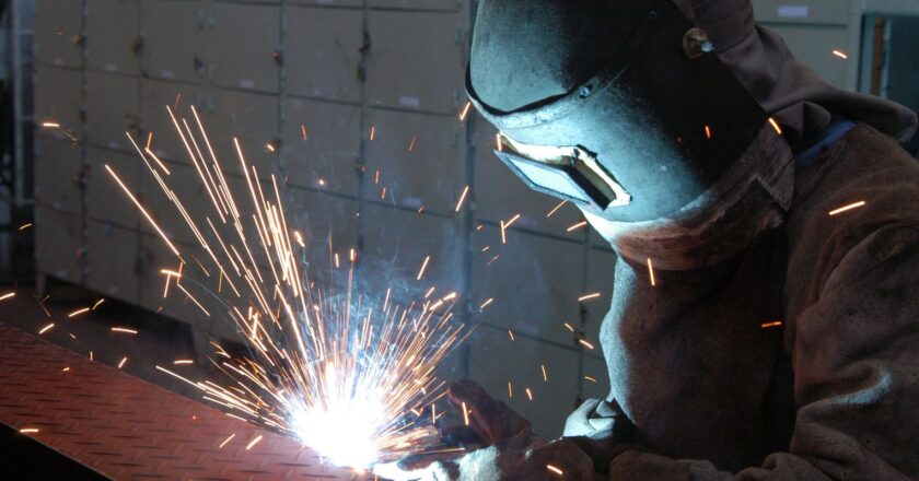 Prorrogado antidumping para tubos de aço e carbono da China e Romênia