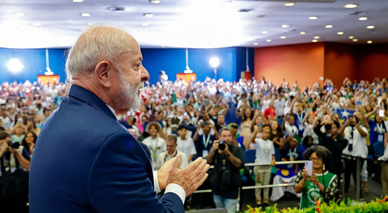 ‘Governo do Brasil é comprometido com a proteção de nossas crianças e adolescentes’, diz Lula