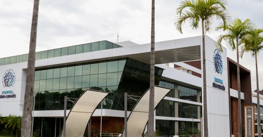 Lula es operado de la cadera en un hospital de Brasilia