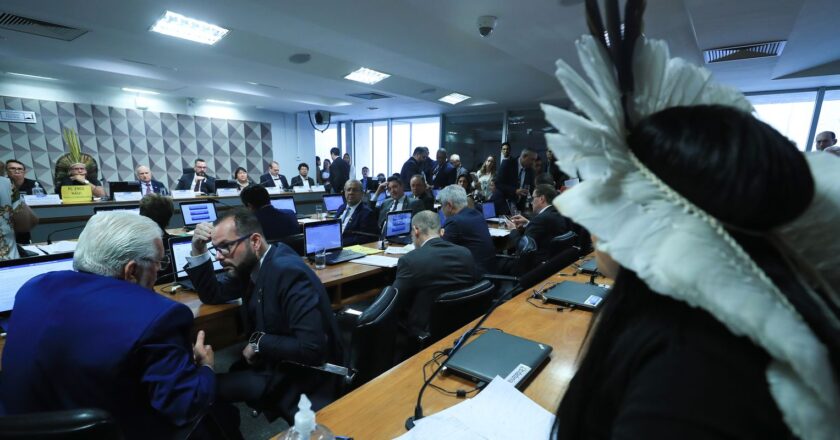 No Senado, indígenas defendem que marco temporal é inconstitucional