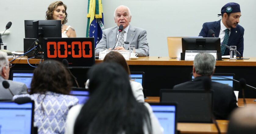 Comissão aprova imunidade tributária para entidades religiosas