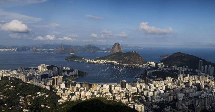 Turismo tem maior faturamento em maio desde 2014, diz CNC