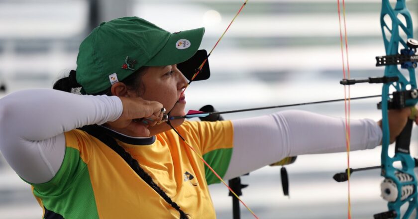 Jane Karla brilha no Mundial de tiro com arco paralímpico