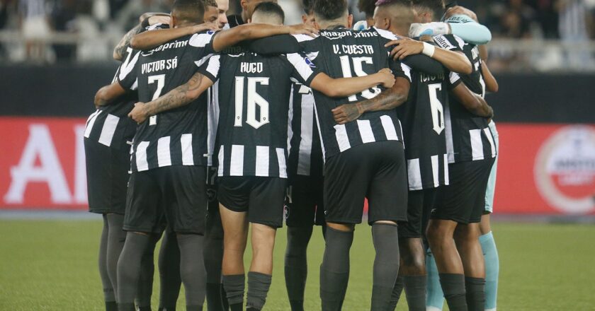 Brasileiro: Botafogo visita Cruzeiro tentando ampliar invencibilidade