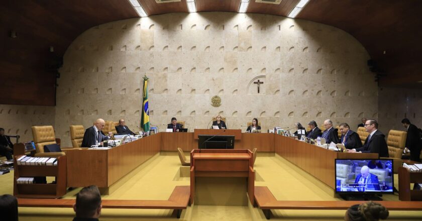 Condenan a 17 años de cárcel a tercer acusado por actos golpistas