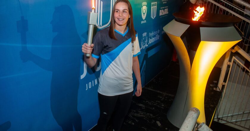 Mesa-tenista Lhays Stolarski busca título inédito nos JUBs