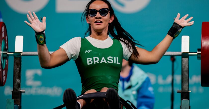Lara Lima garante prata na Copa do Mundo de halterofilismo paralímpico