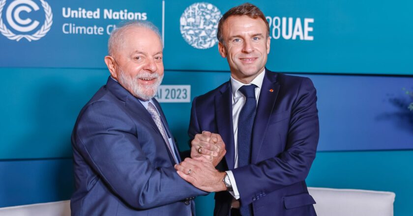 Após criticar acordo com Mercosul, Macron anuncia verba para Amazônia