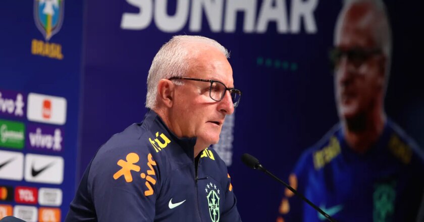 Dorival convoca Léo Jardim, Fabrício Bruno e Galeno para seleção