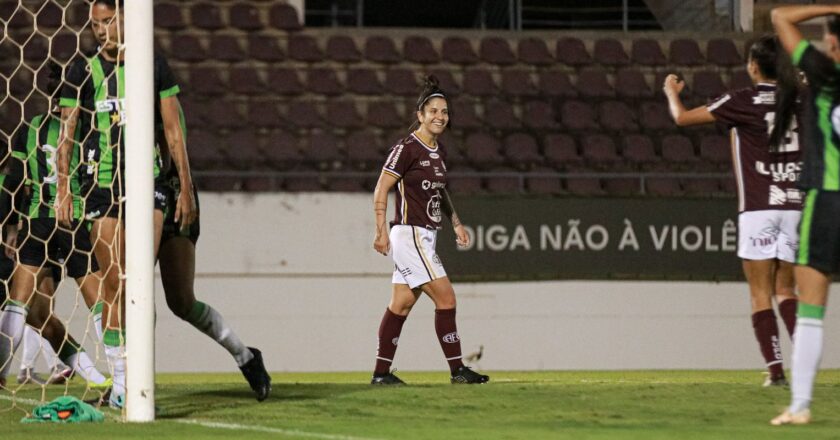 Ferroviária vence para assumir vice-liderança do Brasileiro Feminino
