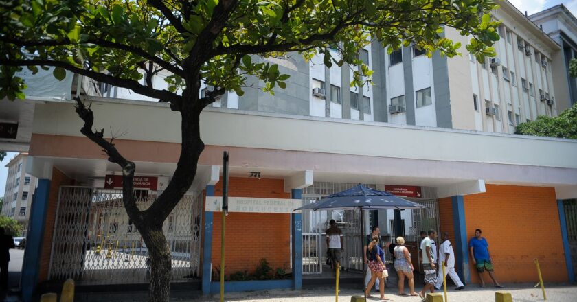Servidores de hospitais federais no Rio entram em greve