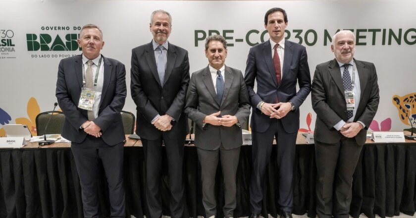 Brasil anuncia compromisso de quadruplicar produção de combustíveis sustentáveis