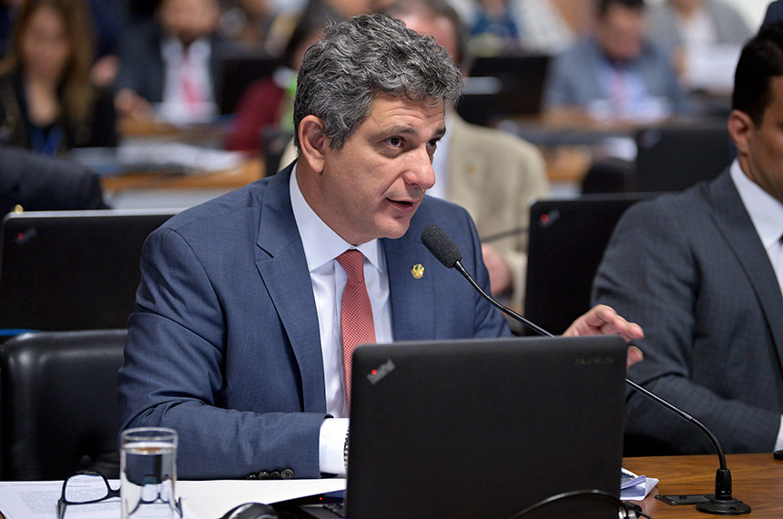 CAE vai debater limite para a dívida consolidada da União