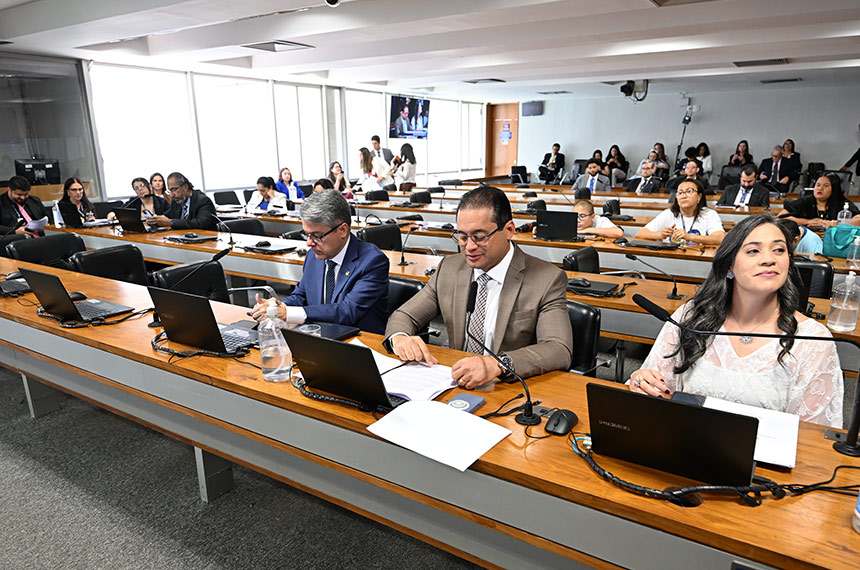 CDH aprova sistema para pessoas com necessidade complexa de comunicação