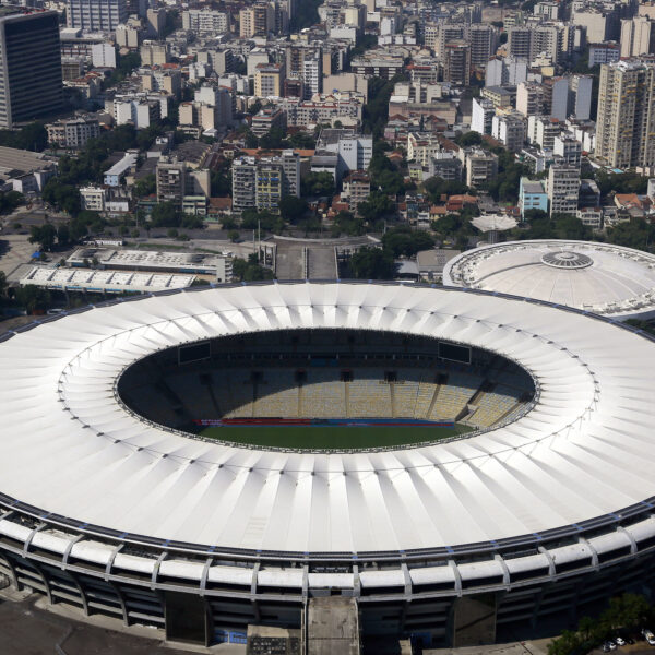 CET-Rio monta operação especial de trânsito para o clássico entre Fluminense e Flamengo no Maracanã