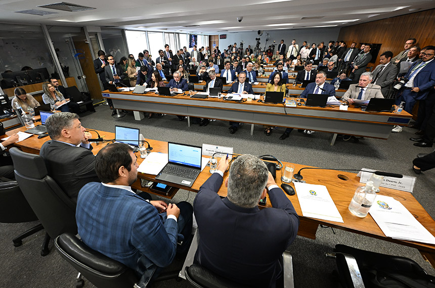 CPMI do INSS ouve empresário e piloto nesta terça-feira