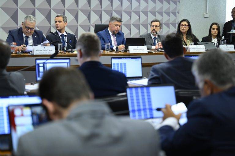 CPMI do INSS ouvirá empresário investigado na Operação Sem Desconto - Notícias