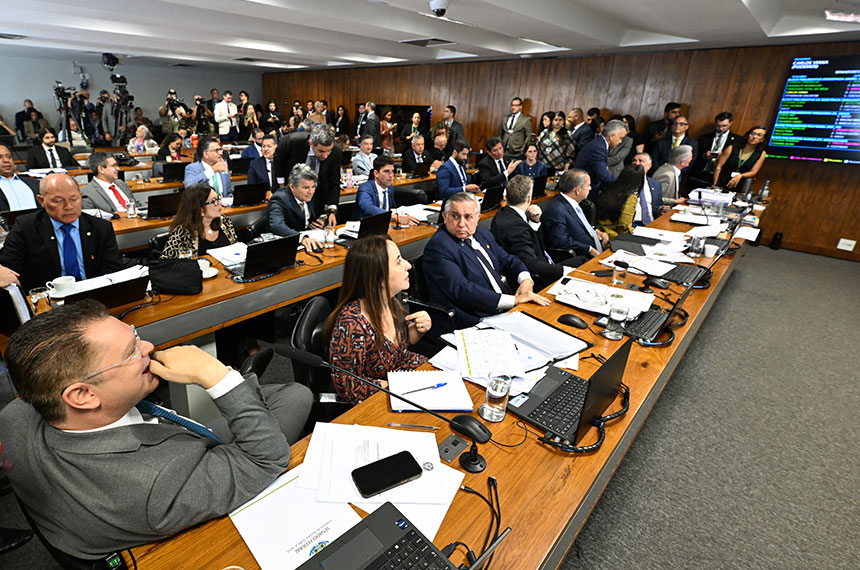 CPMI ouve ex-procurador do INSS afastado em operação sobre fraudes