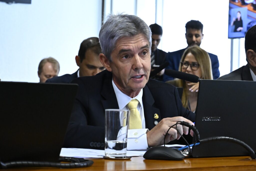 CRA adia votação sobre registro de terras públicas em faixas de fronteira