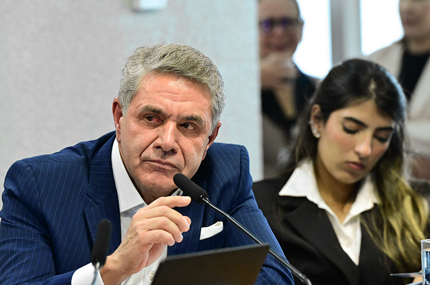 Em destaque, empresário Domingos Savio de Castro.