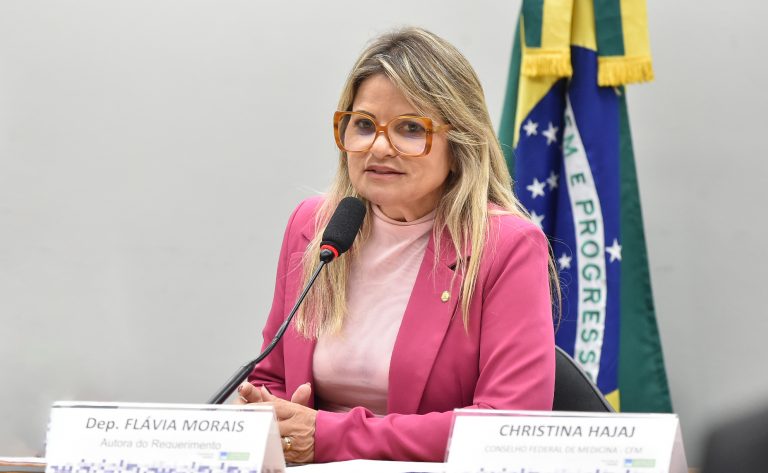 Audiência Pública - Debater o PL n.º 1321/2022, que estabelece critérios para utilização da terapia baseada na Análise do Comportamento Aplicada (ABA) por profissionais da saúde e educação. Dep. Flávia Morais (PDT-GO)