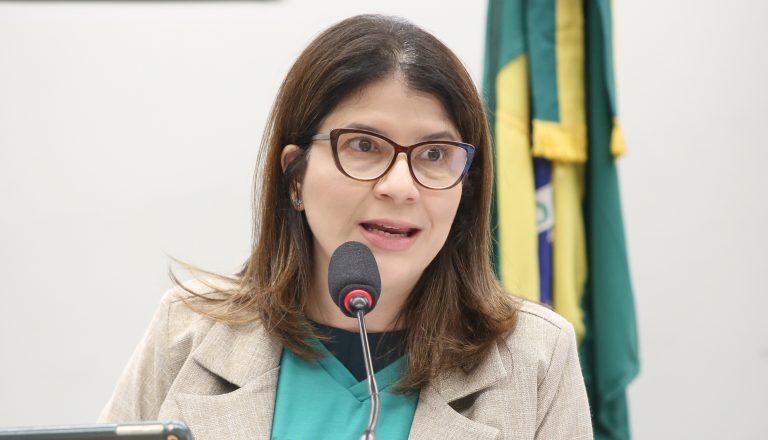 Comissão aprova projeto que obriga planos de saúde a cobrir exames pedidos por nutricionistas – Notícias
