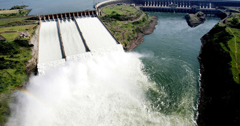 Comissão de Infraestrutura debate limite para preço da energia de Itaipu