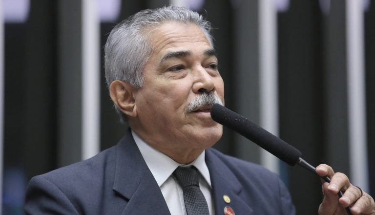 Comissão debate integração entre saberes tradicionais e medicina moderna – Notícias