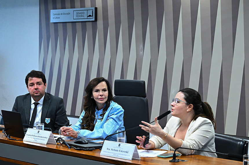Debatedores pedem reavaliação de critérios do ICMS Educacional — Senado Notícias