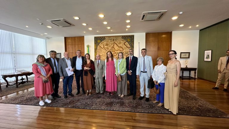 Deputados se reúnem com Mauro Vieira pela libertação de deputada e ativistas presos em Israel - Notícias